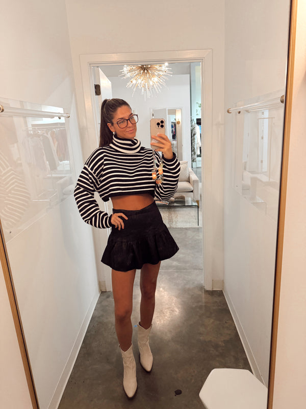 NOLEN SKORT